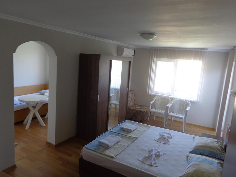 Guest Rooms Rusalka Kranevo Ngoại thất bức ảnh