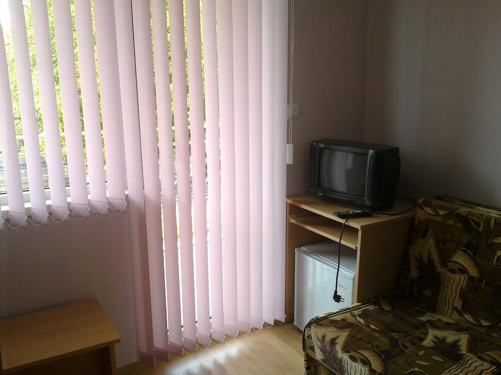 Guest Rooms Rusalka Kranevo Phòng bức ảnh