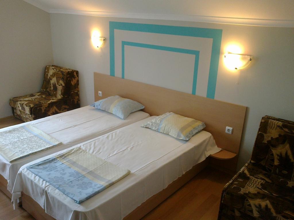 Guest Rooms Rusalka Kranevo Ngoại thất bức ảnh