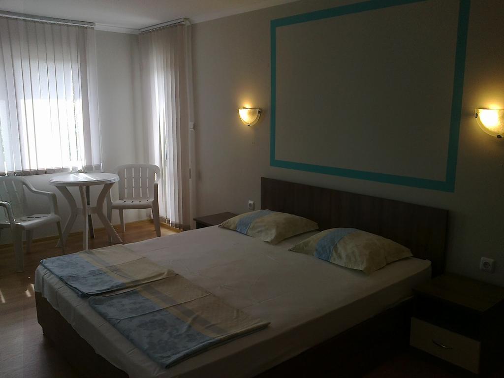 Guest Rooms Rusalka Kranevo Ngoại thất bức ảnh